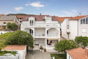 Apartments with a parking space Vodice - 22382